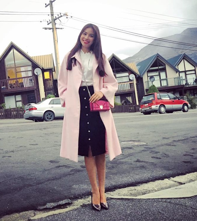 Pham Huong mac dep,  Pham Huong noi bat nhat tuan,  Pham Huong xuong pho,  sao Viet mac dep,  style dao pho cuoi tuan anh 2
