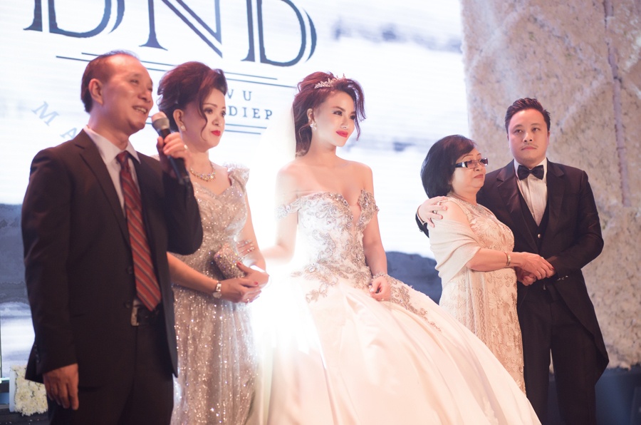 Victor Vu cuoi Dinh Ngoc Diep anh 3