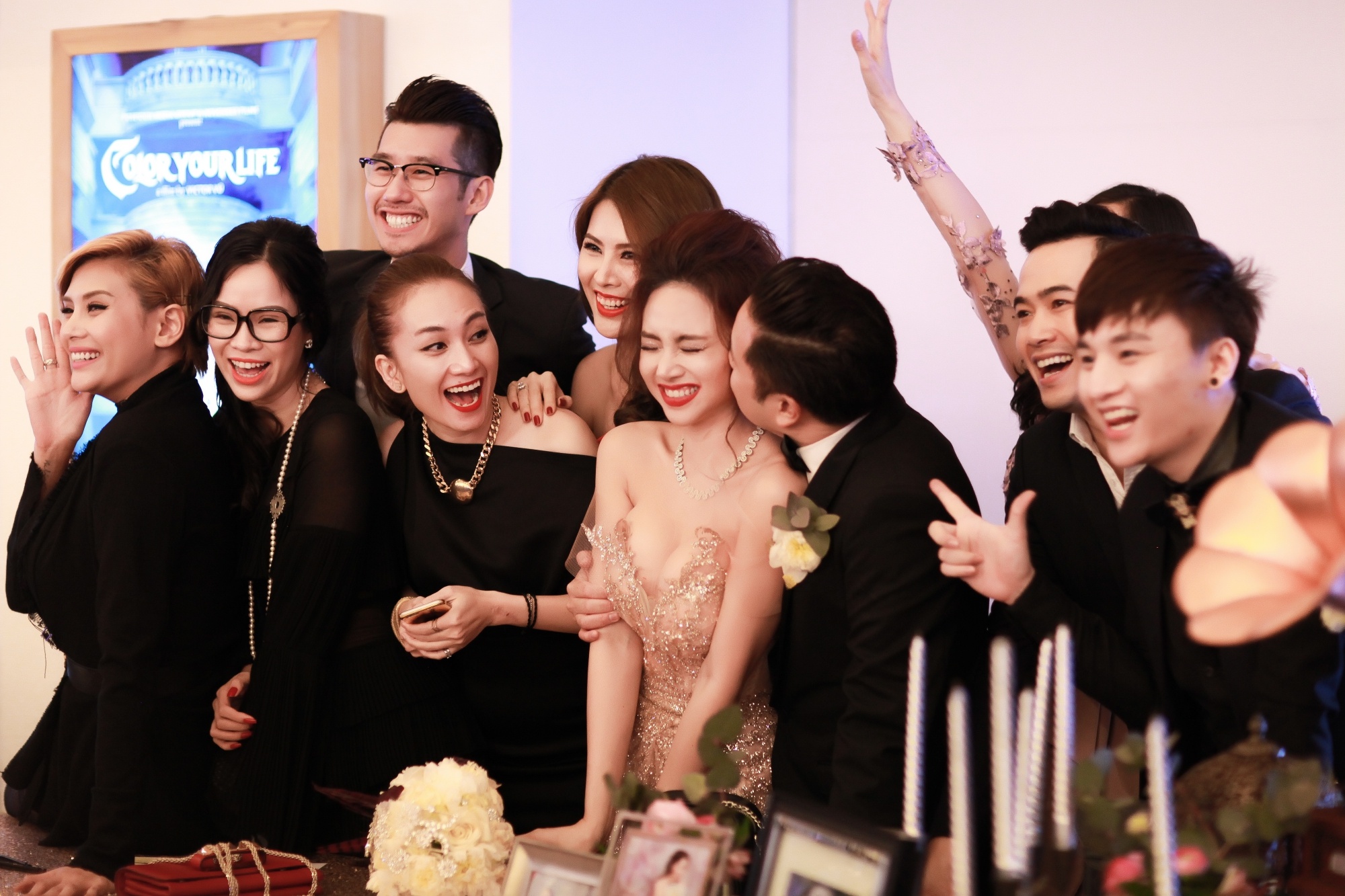 Victor Vu cuoi Dinh Ngoc Diep anh 6