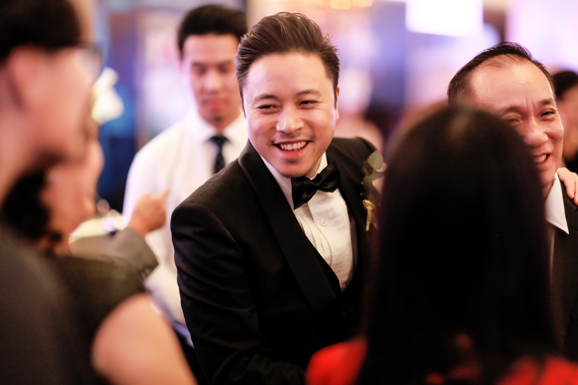 Victor Vu cuoi Dinh Ngoc Diep anh 7