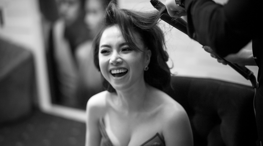 Dinh Ngoc Diep goi cam o hau truong tiec cuoi hinh anh