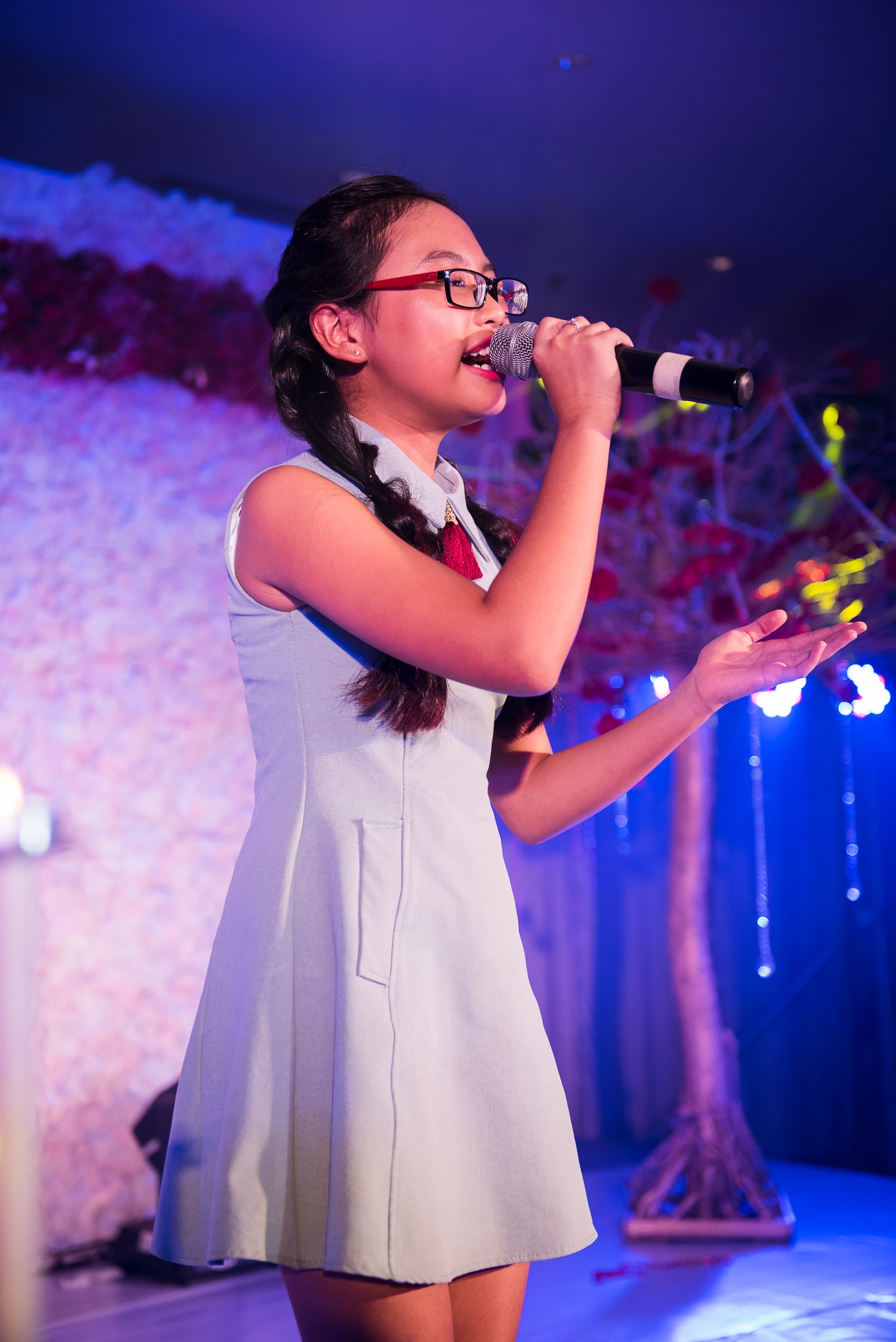 Nam Cuong to chuc dam cuoi,  Nam Cuong lay vo anh 2