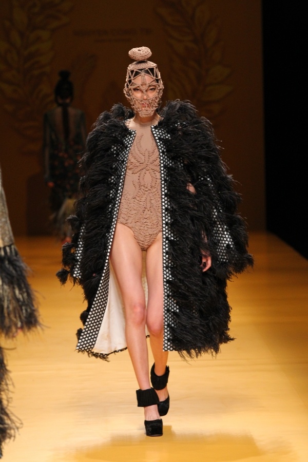 cong tri tham gia tuan le thoi trang tokyo,  bo suu tap lua cua cong tri anh 8