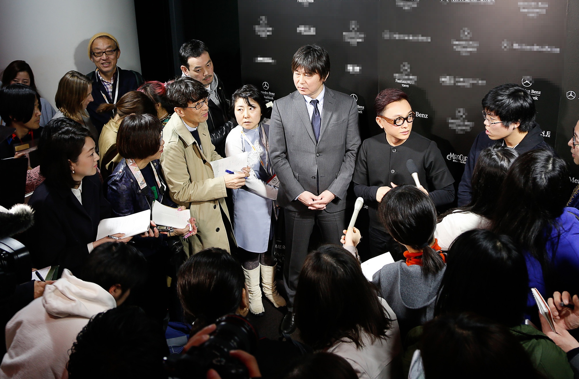 Bộ sưu tập của Công Trí diễn ở Nhật ảnh 7 Bo suu tap cua Cong Tri dien o Nhat anh 7