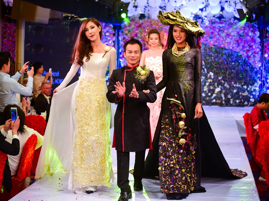 Huong Ly dien ao dai hoa tuoi doc dao,  Ao dai hoa tuoi anh 8