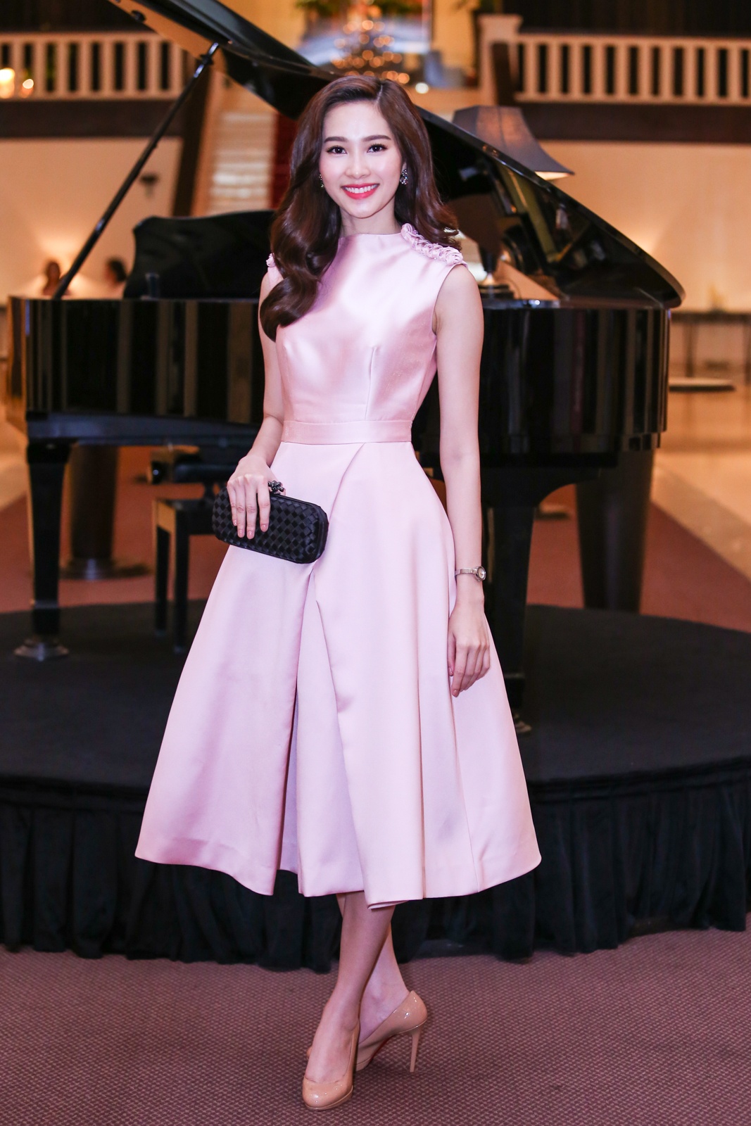 Sao Viet mac dep trong tuan,  Ky Duyen,  Pham Huong dep nhat tuan qua anh 3