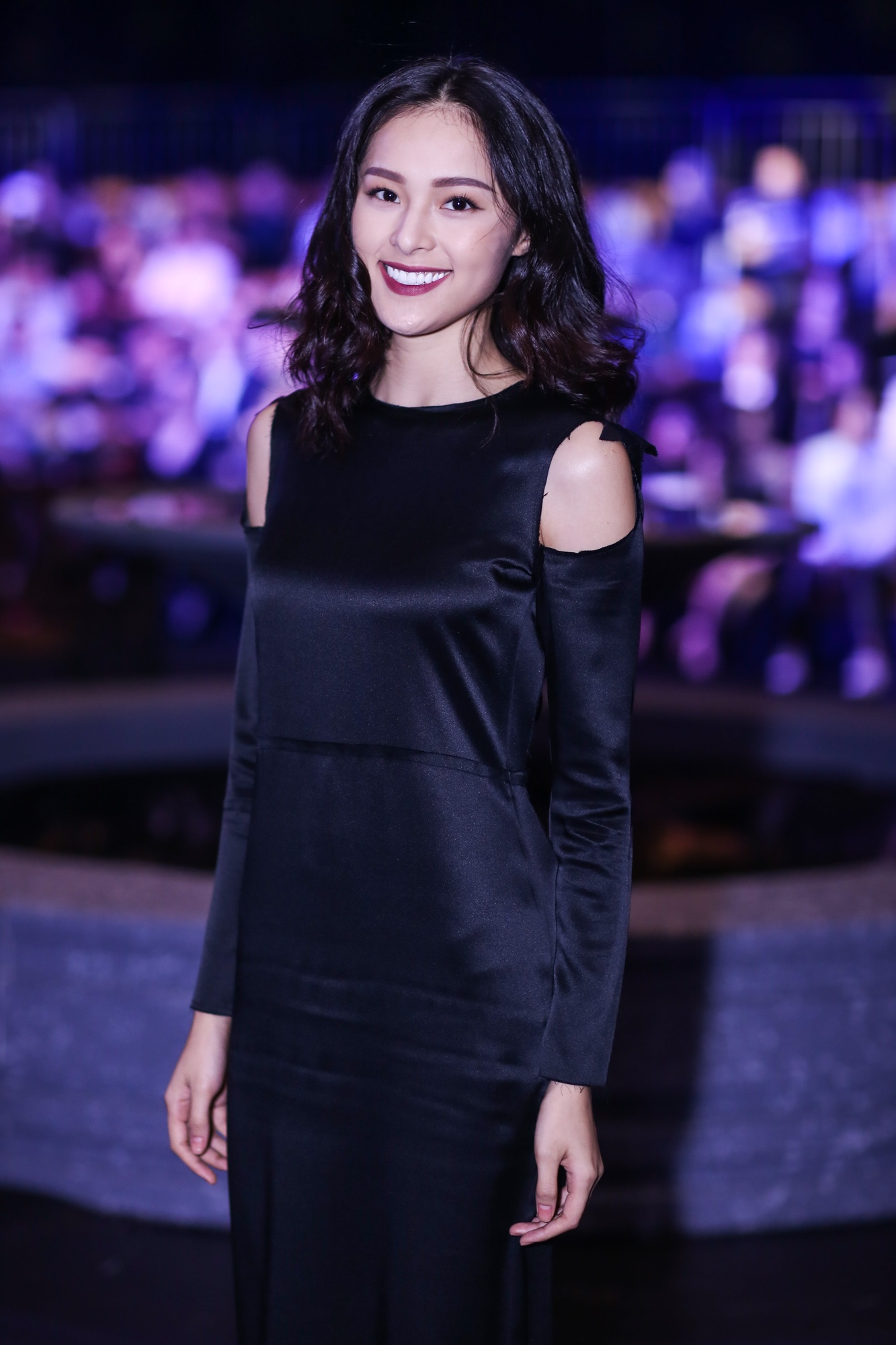 Pham Huong do sac Dang Thu Thao anh 4