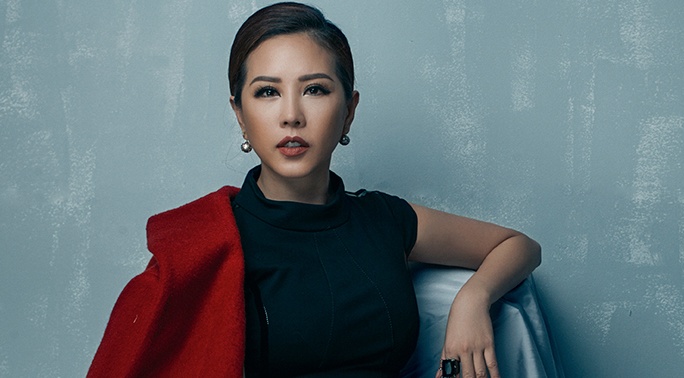 Thu Hoai lam giam doc quoc gia Hoa hau Quy ba Hoan vu 2016 hinh anh