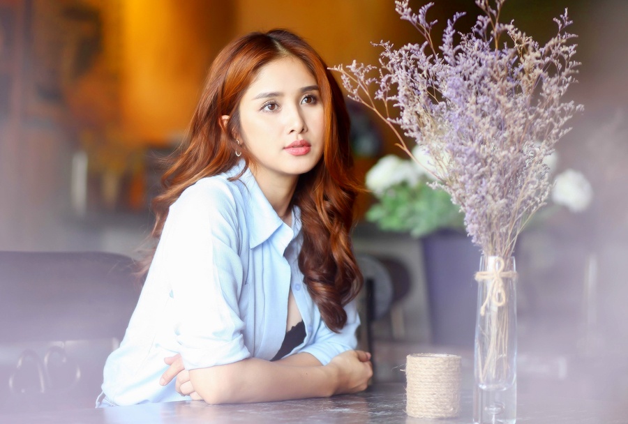 Thao Trang trang tay sau ly hon anh 1