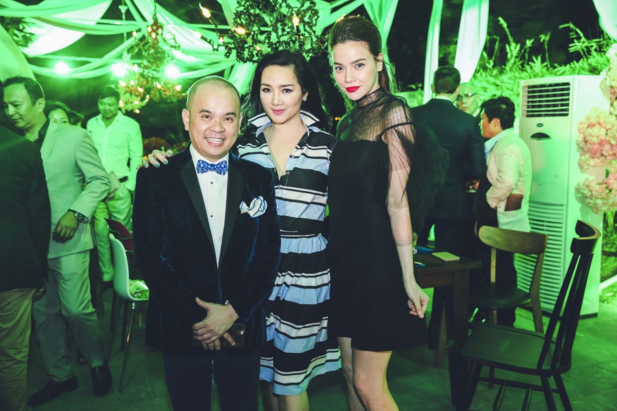 Ho Ngoc Ha o su kien anh 3