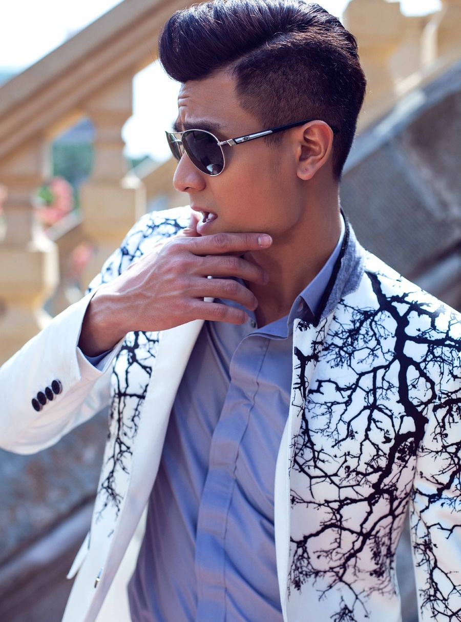 Vinh Thuy chup anh cung Mau Thuy anh 4