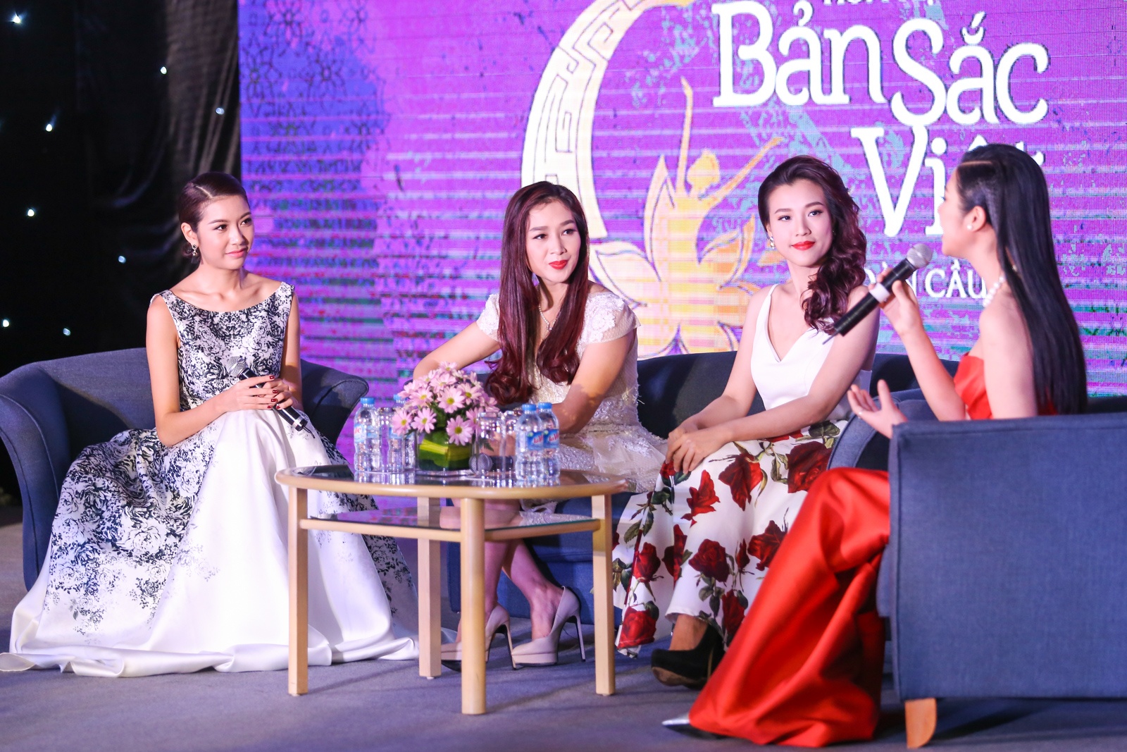 Thuy Van do dang Diem Trang anh 8