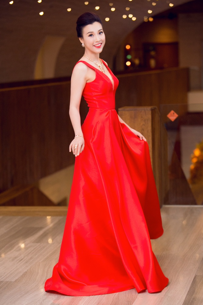 Sao Viet mac dep thang 3 anh 7