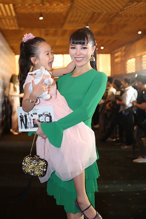 Tra Giang lam me don than anh 1