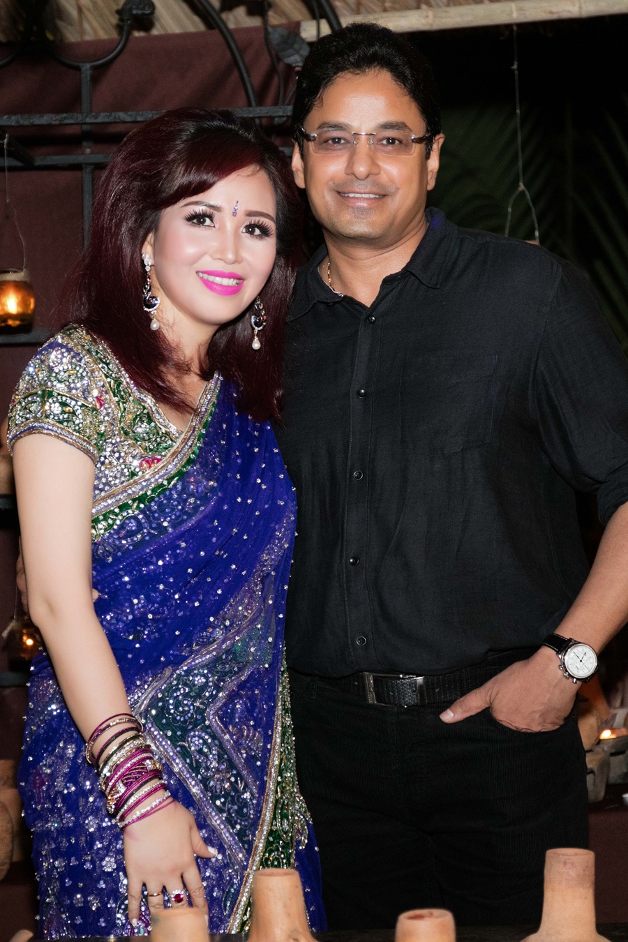 Hoa hau Dieu Hoa va chong con anh 6