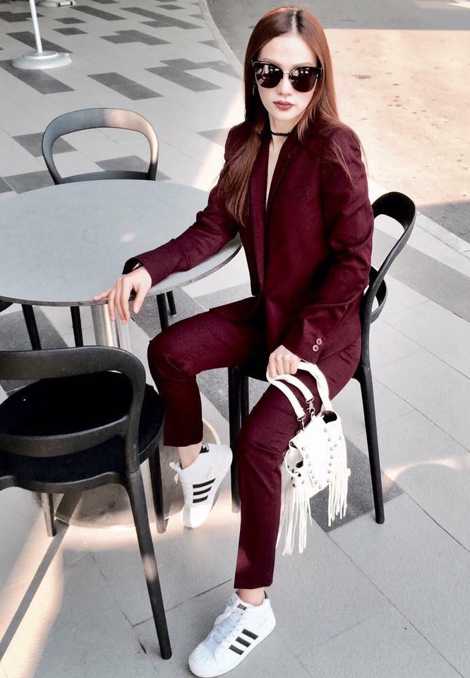 Sao Viet mac dep xuong pho tuan qua anh 9