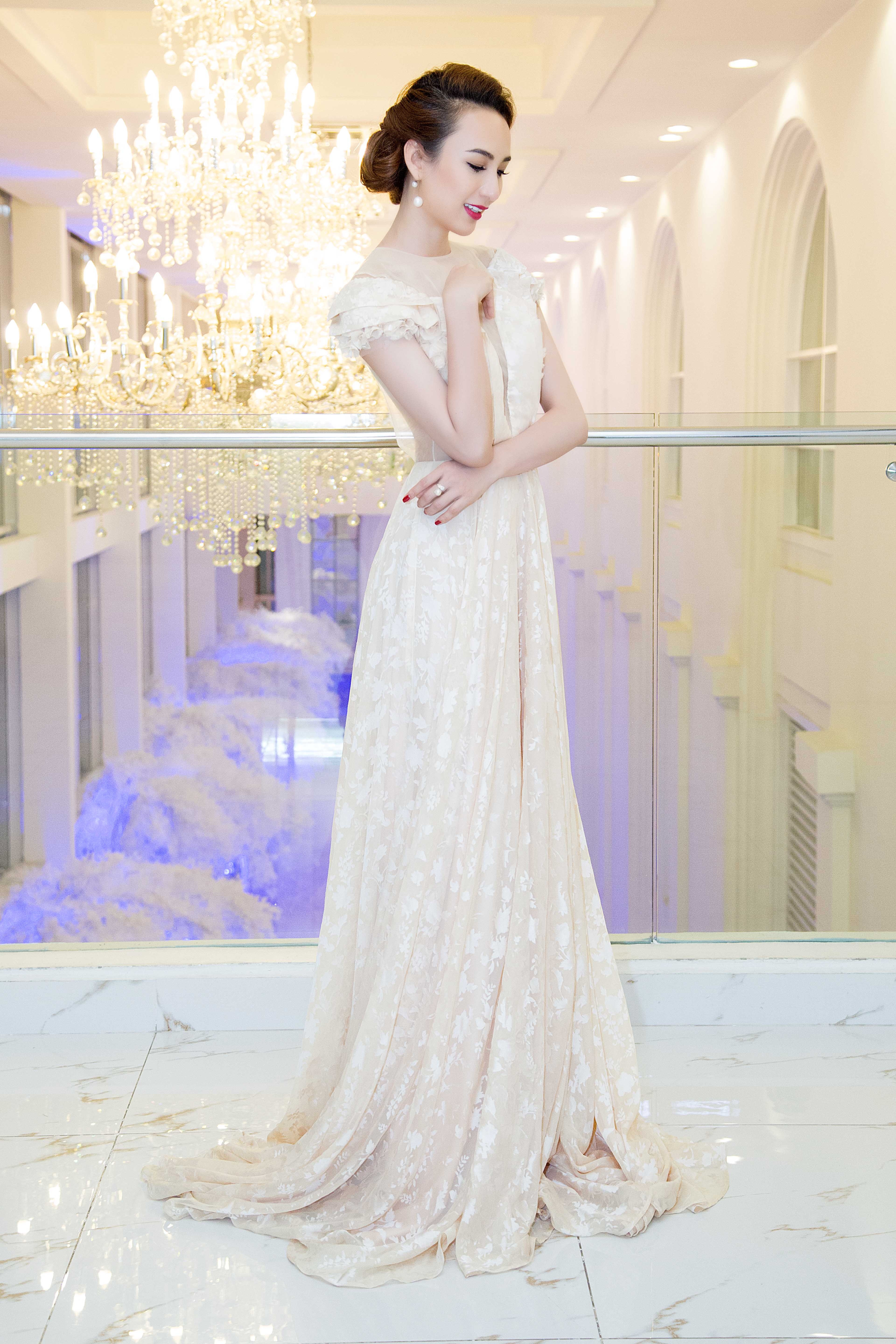 Sao Viet mac dep trong tuan anh 5