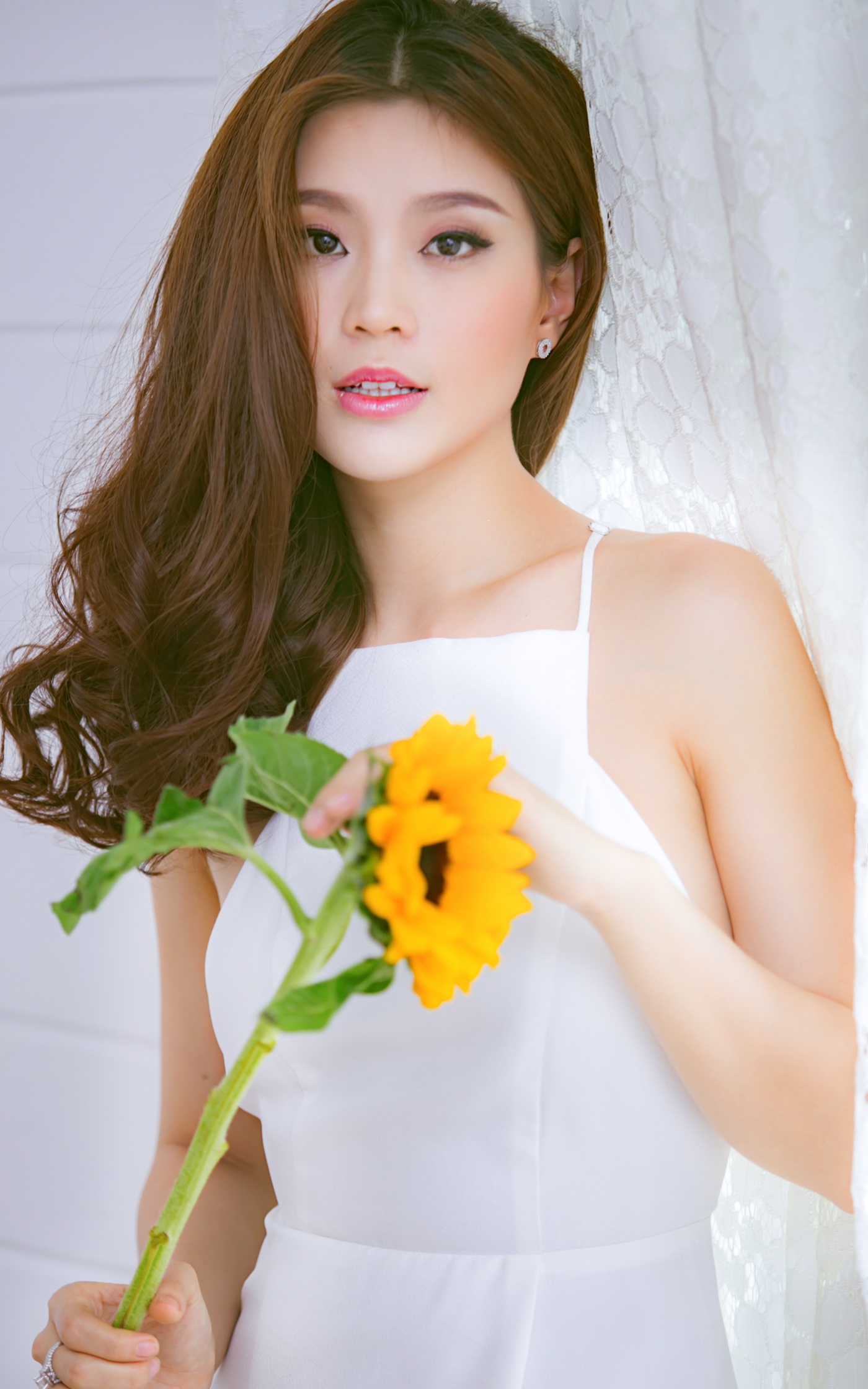 Diem Trang dien dam trang anh 5