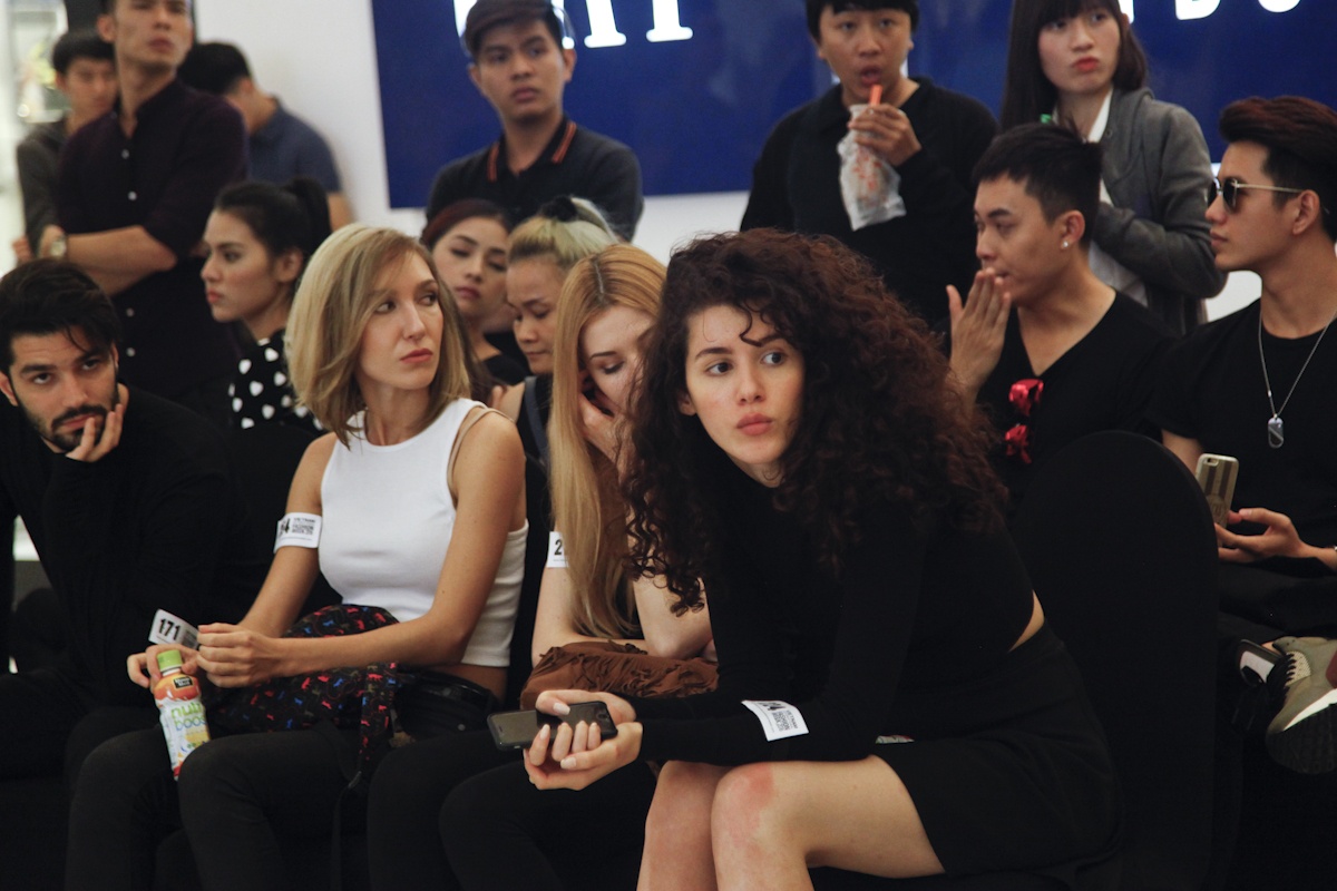 Hoang Thuy sexy di casting anh 11