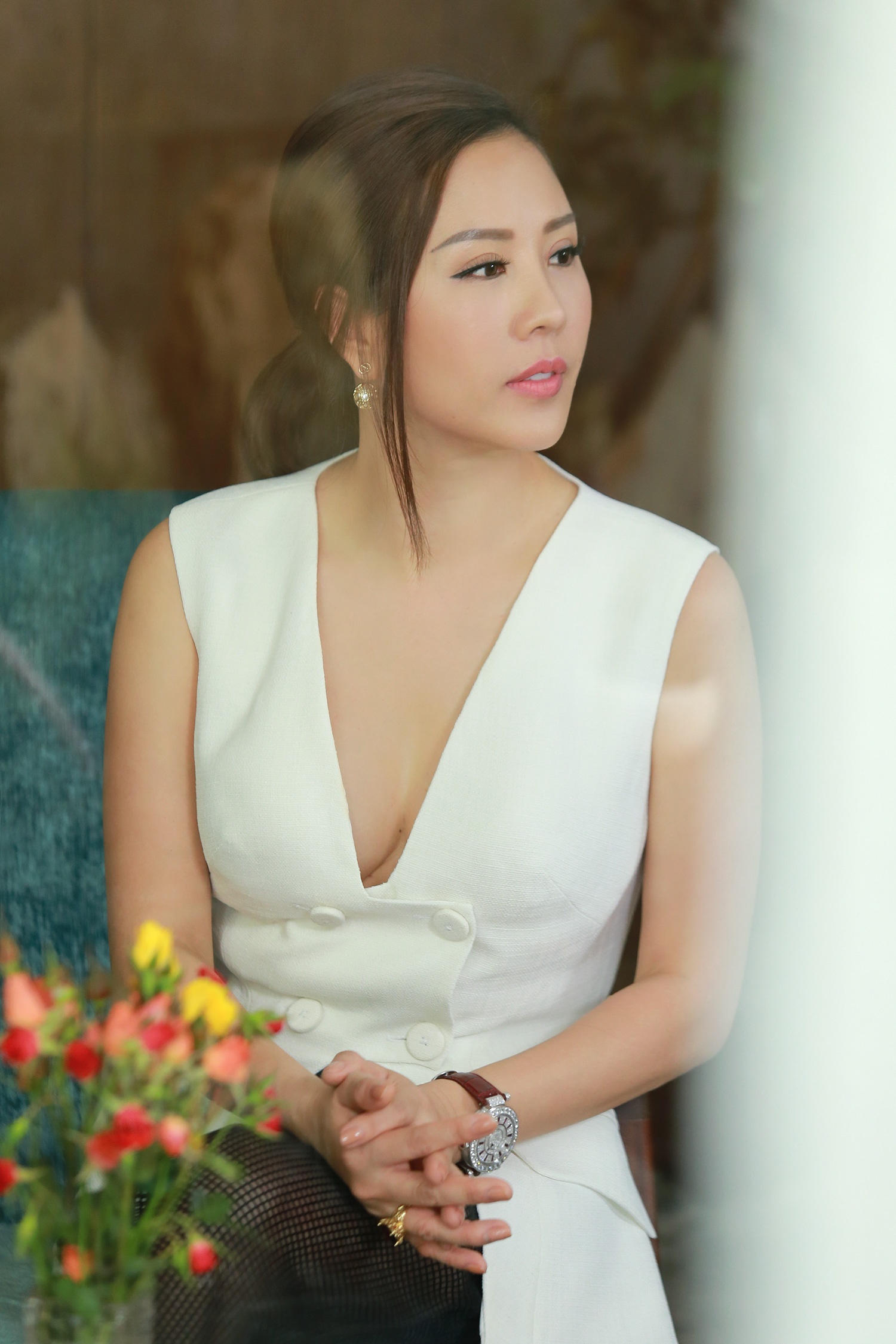 Thu Hoai bi bao hanh gia dinh anh 1