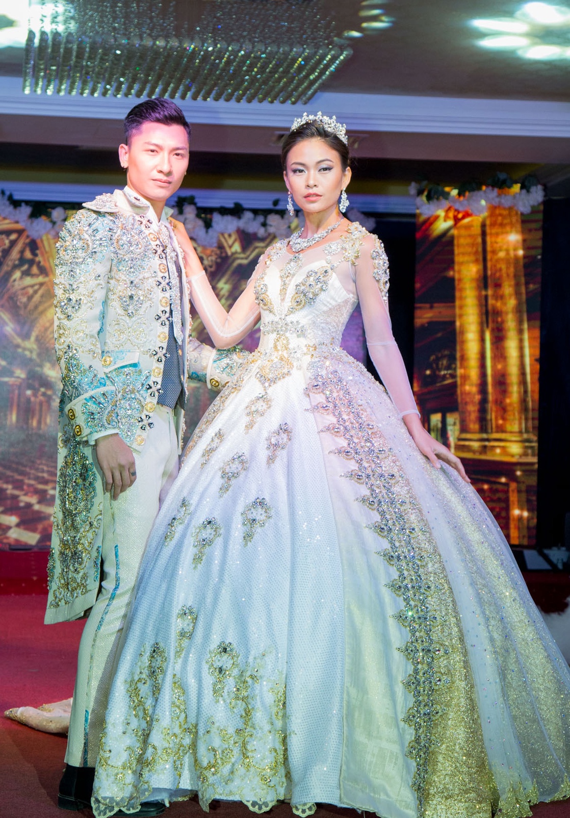 Dang Thu Thao dien dam cuoi kieu sa anh 8