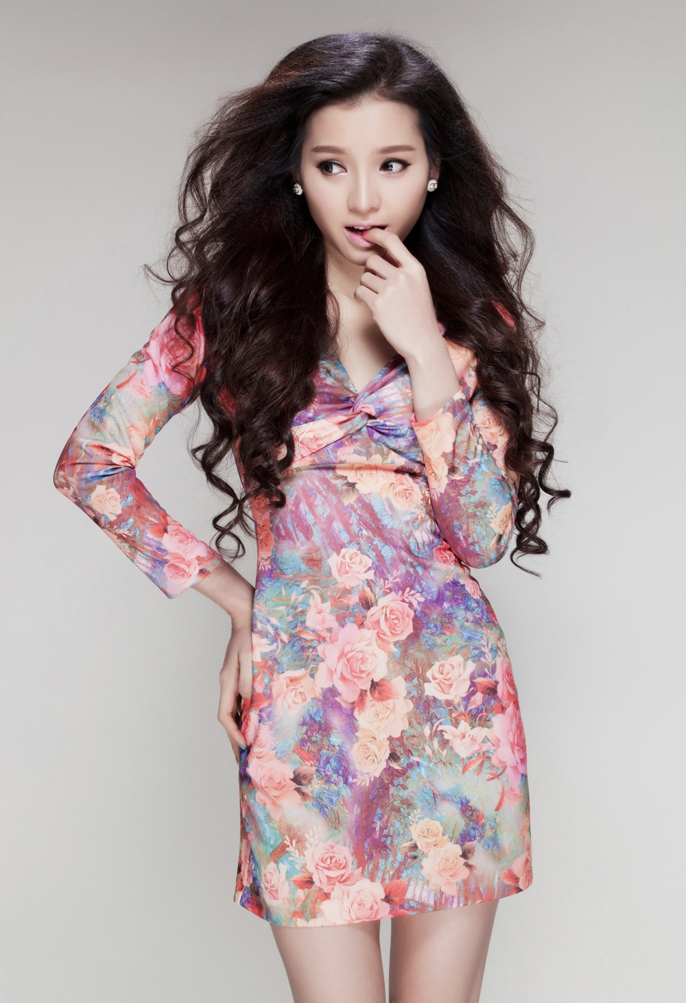 Phuong Trinh Jolie goi cam trong bo anh moi anh 5