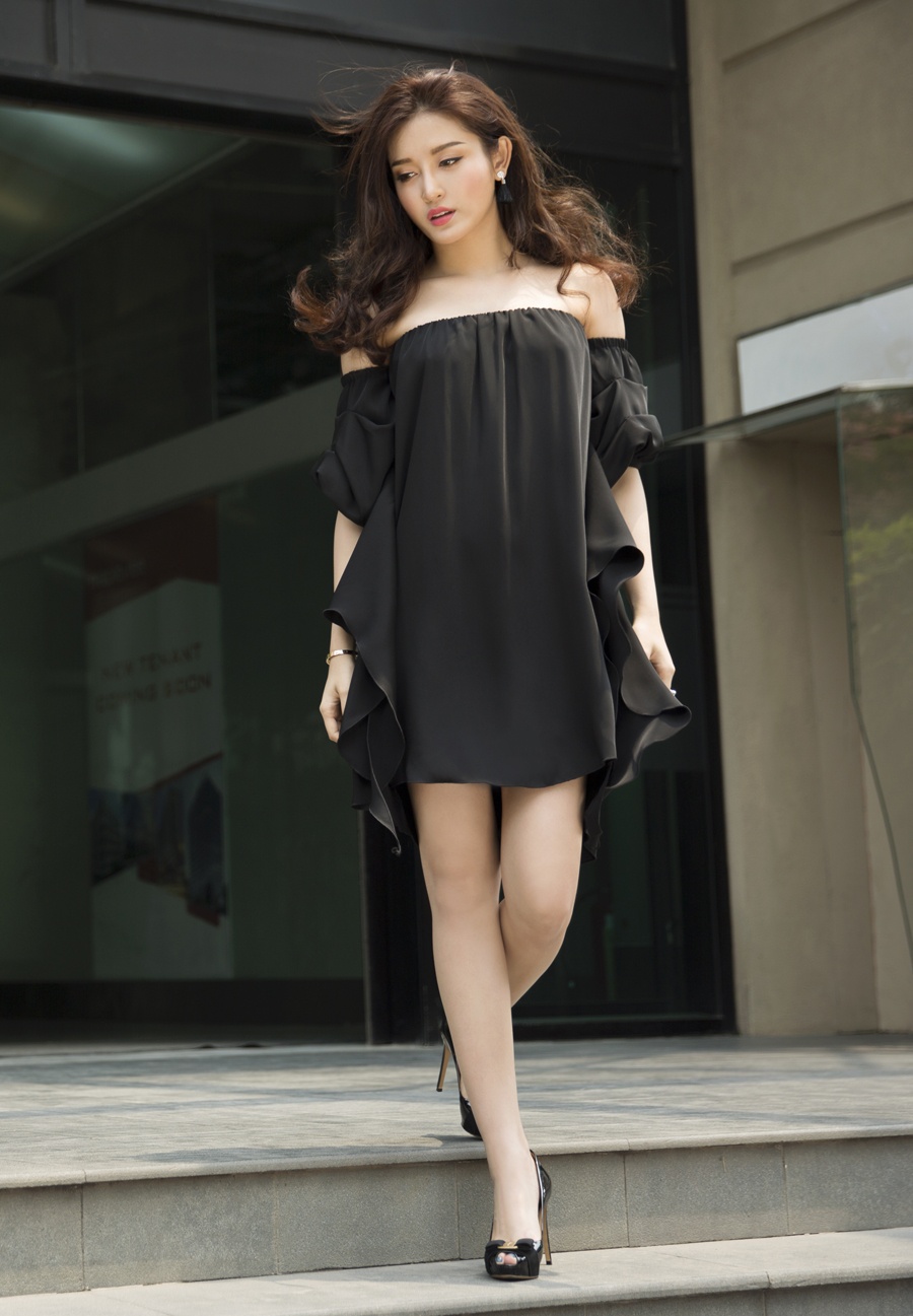 Thoi trang dao pho cua a hau Huyen My anh 6