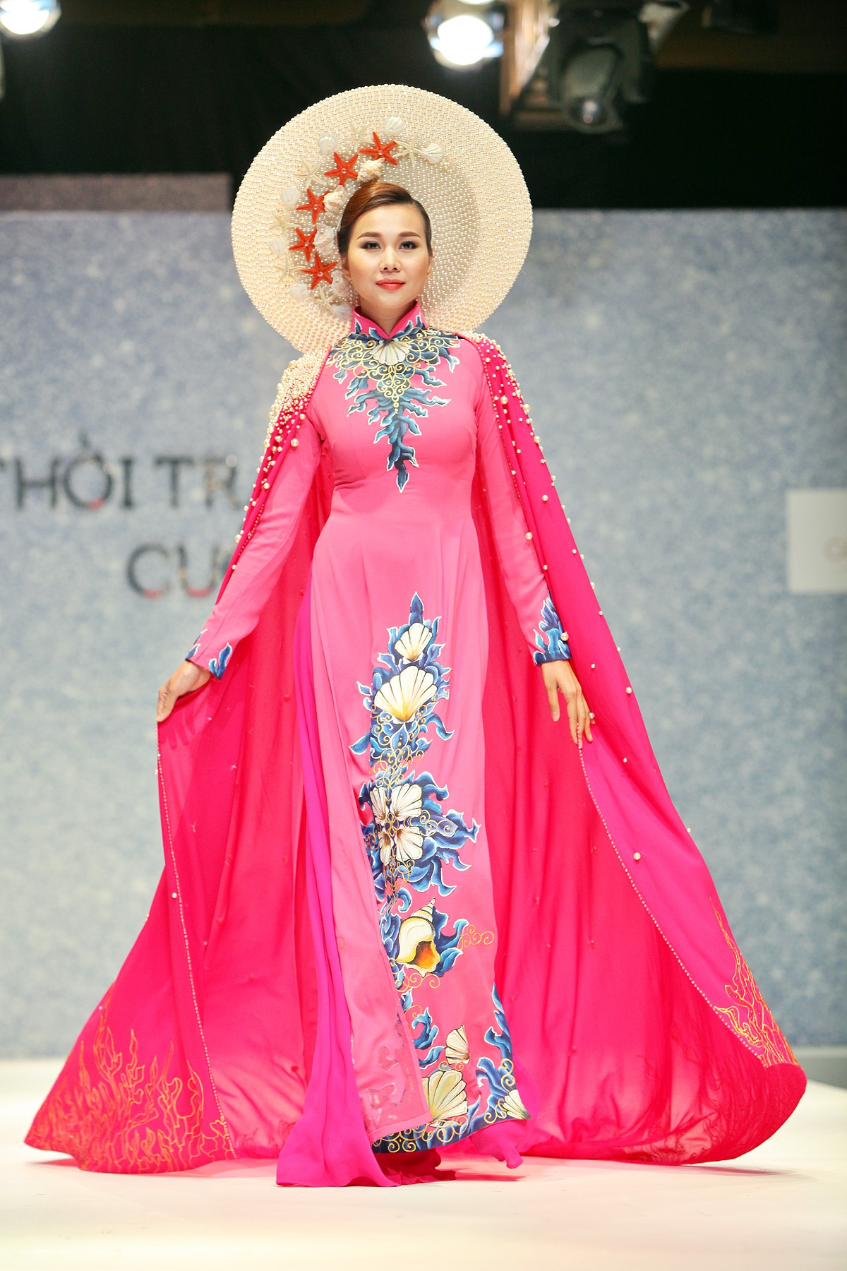 Thoi trang va cuoc song thang 4 anh 10