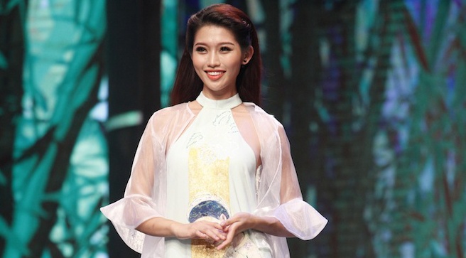 Nguoi mau Quynh Chau dan dau top 16 o Hoa khoi Ao dai hinh anh