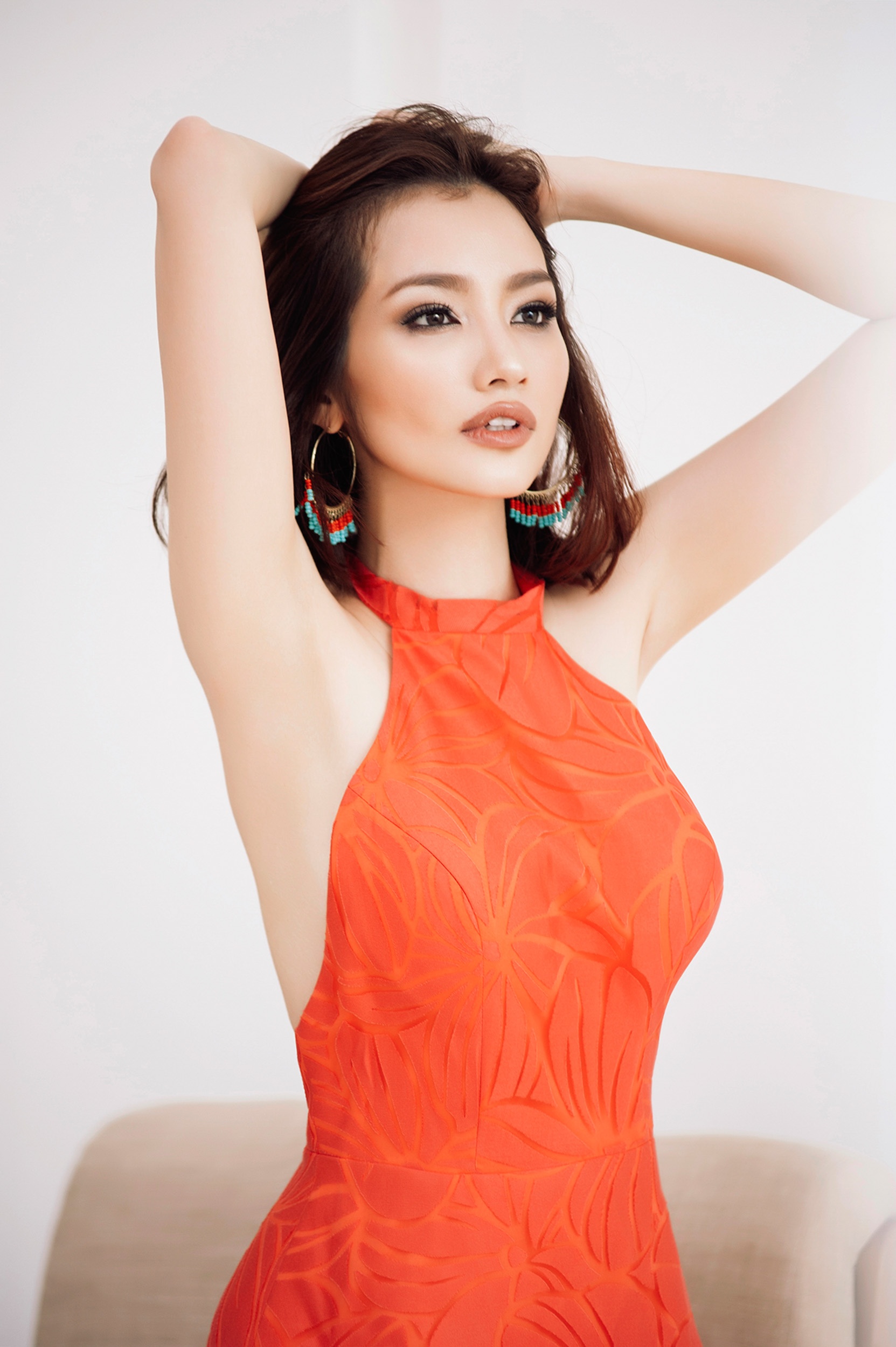 Truc Diem quyen ru phong cach he anh 8