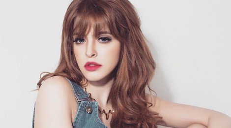 Andrea: 'Toi va Yanbi rat an han ve chuyen qua khu' hinh anh