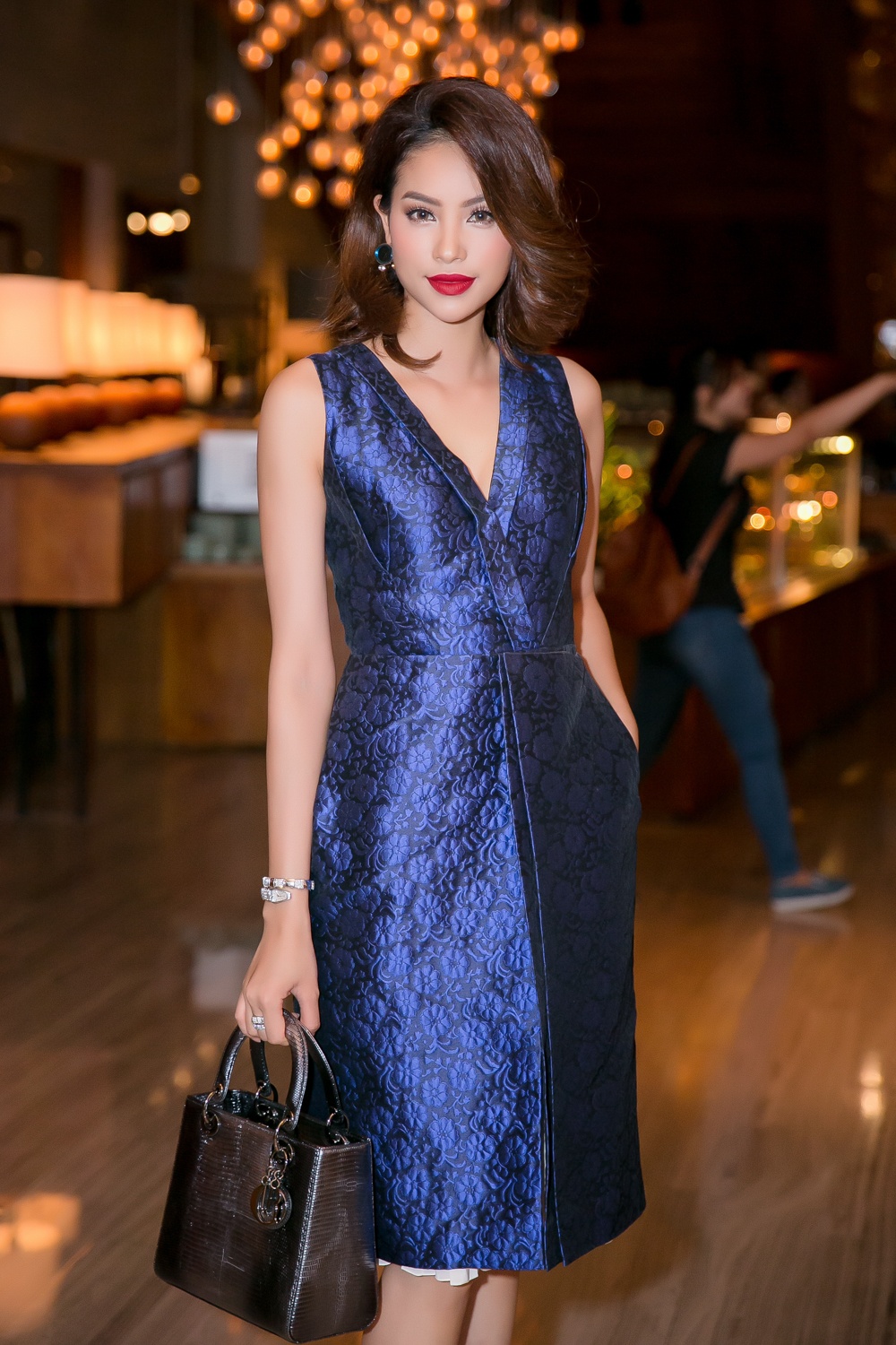 Pham Huong bien hoa kieu toc anh 13