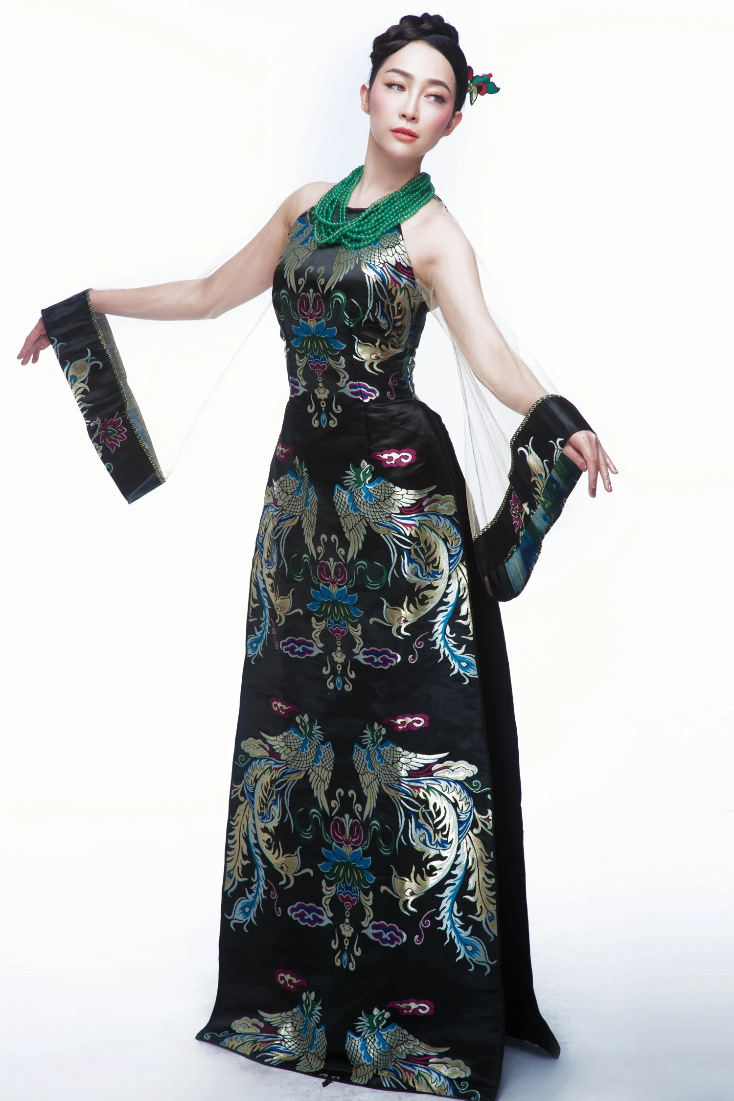 Linh Nga dien gam co dien anh 3