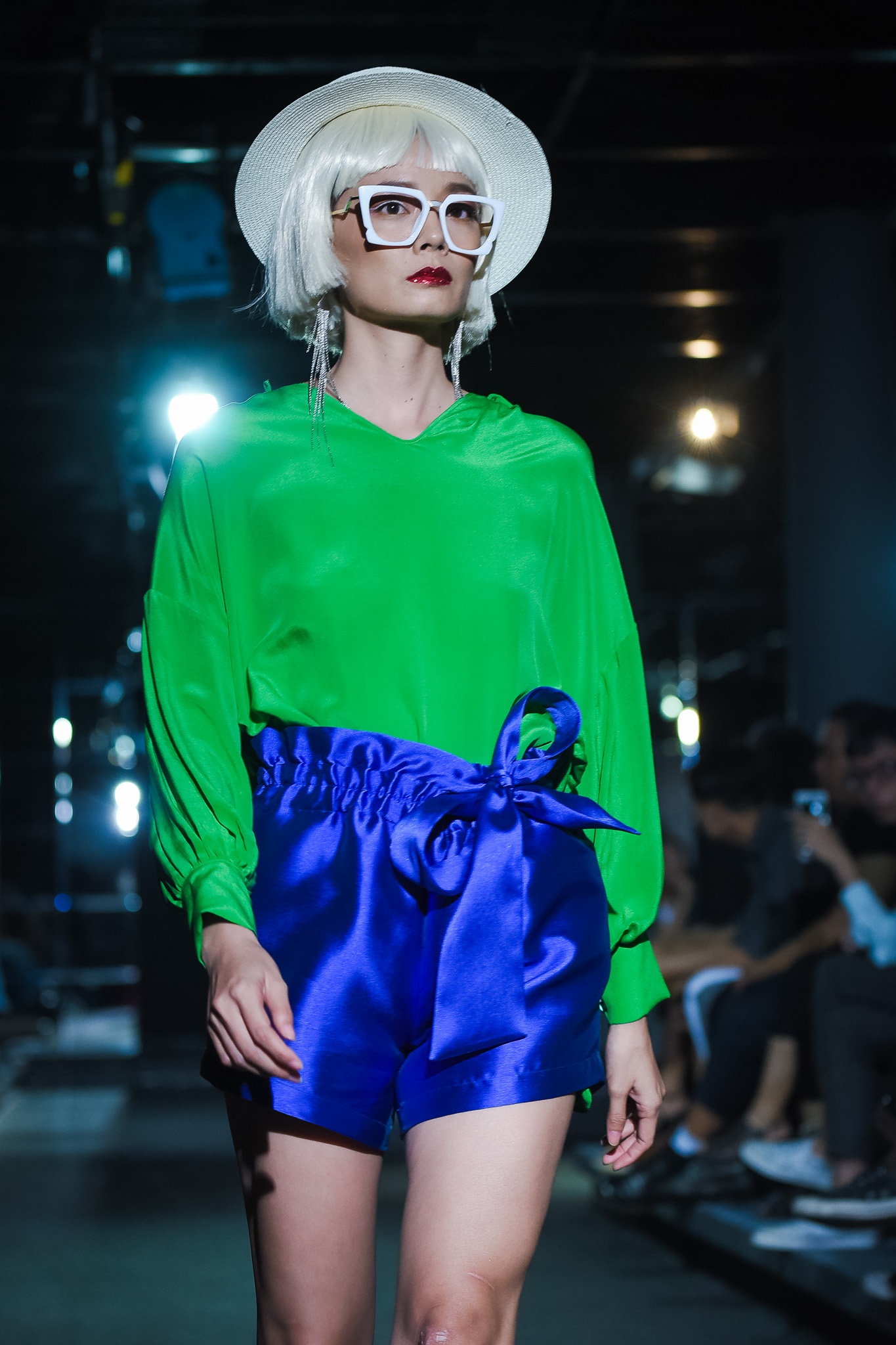 Bo suu tap cua Le Ha anh 2