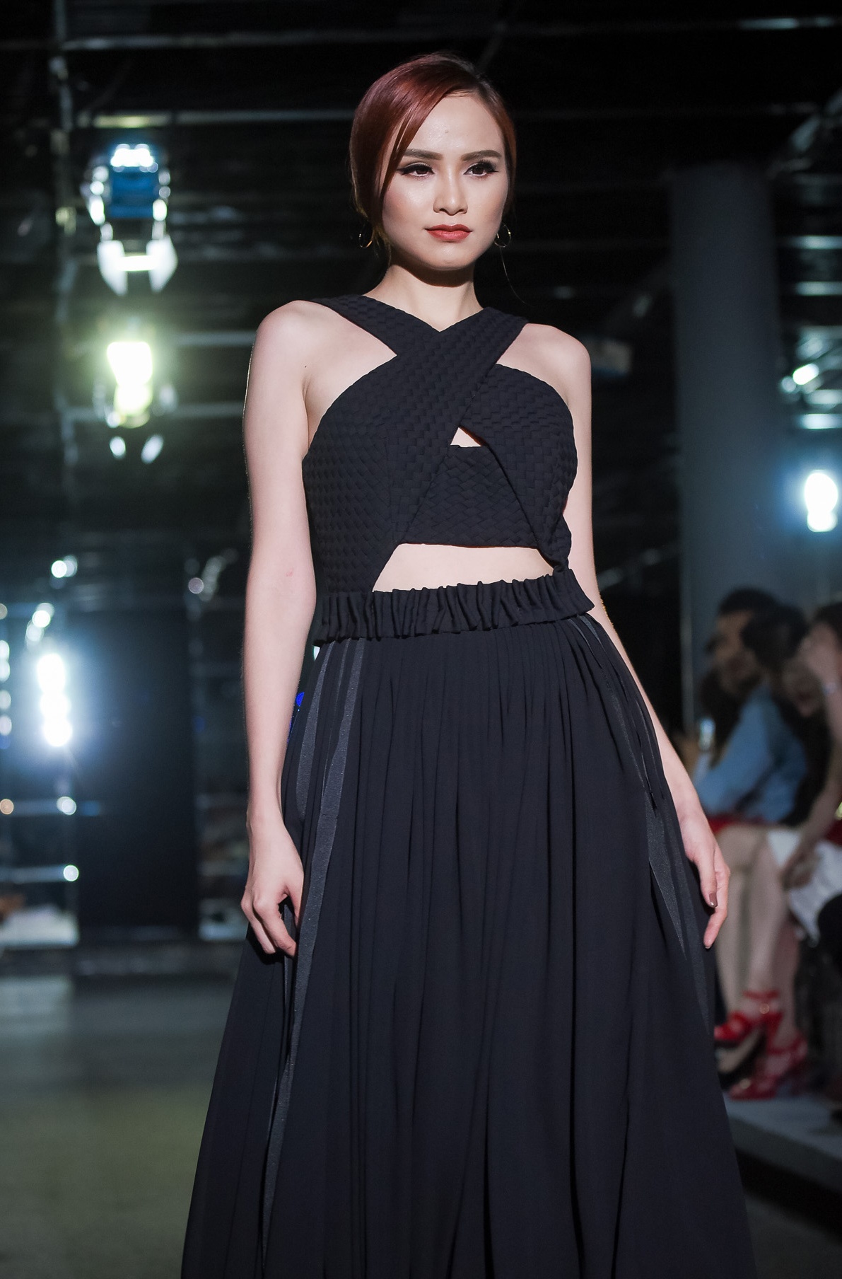 Diem Huong tai xuat san dien anh 1