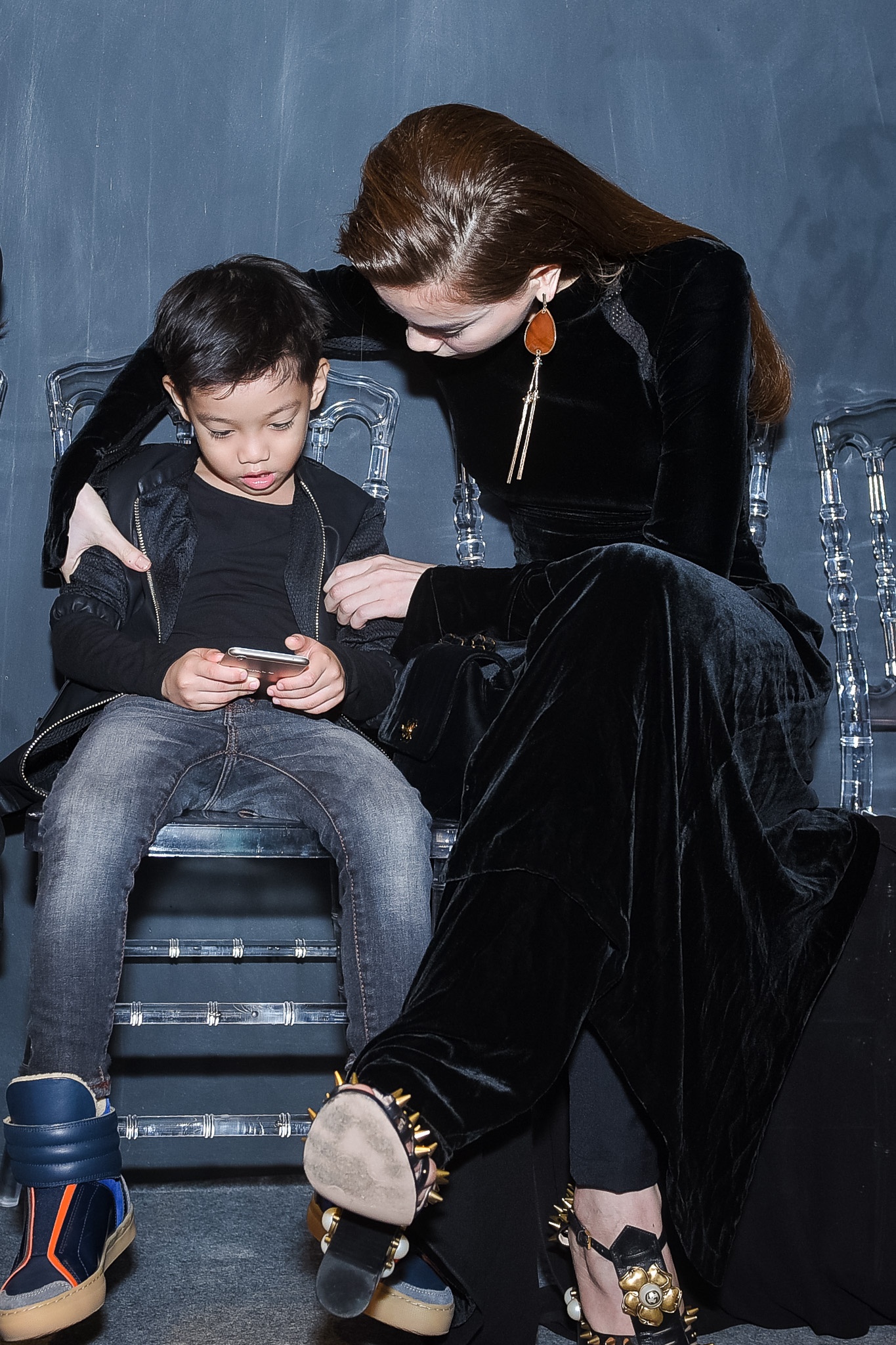 Ho Ngoc Ha dua Subeo di xem thoi trang anh 3