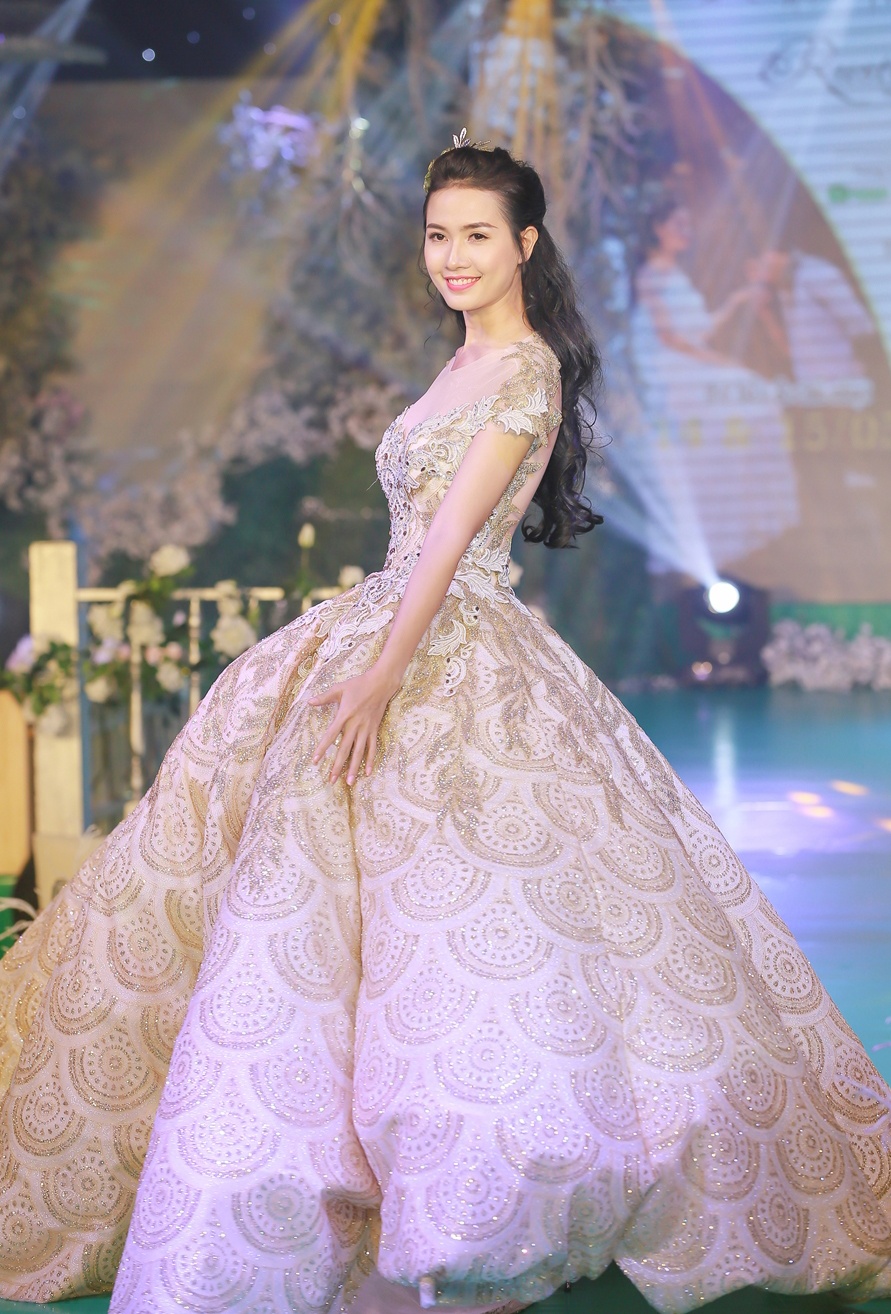 Doan Thanh Tai tinh tu ben Phan Thi Mo anh 4