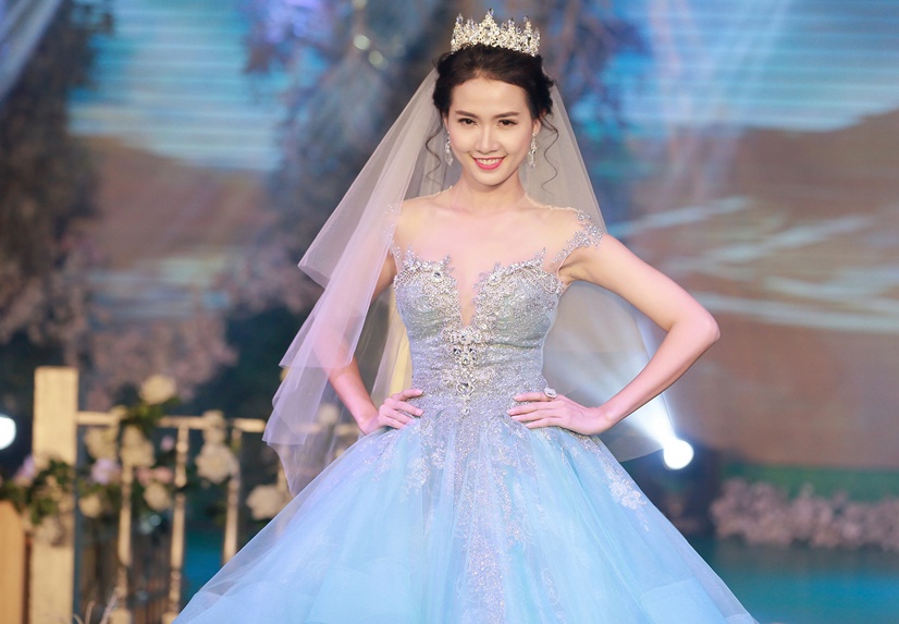 Doan Thanh Tai tinh tu ben Phan Thi Mo anh 6