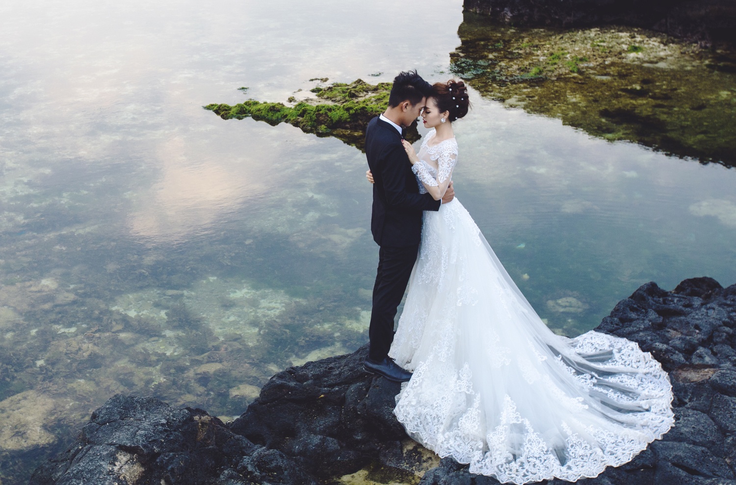 Anh cuoi cua Linh Phi Quang Tuan anh 9