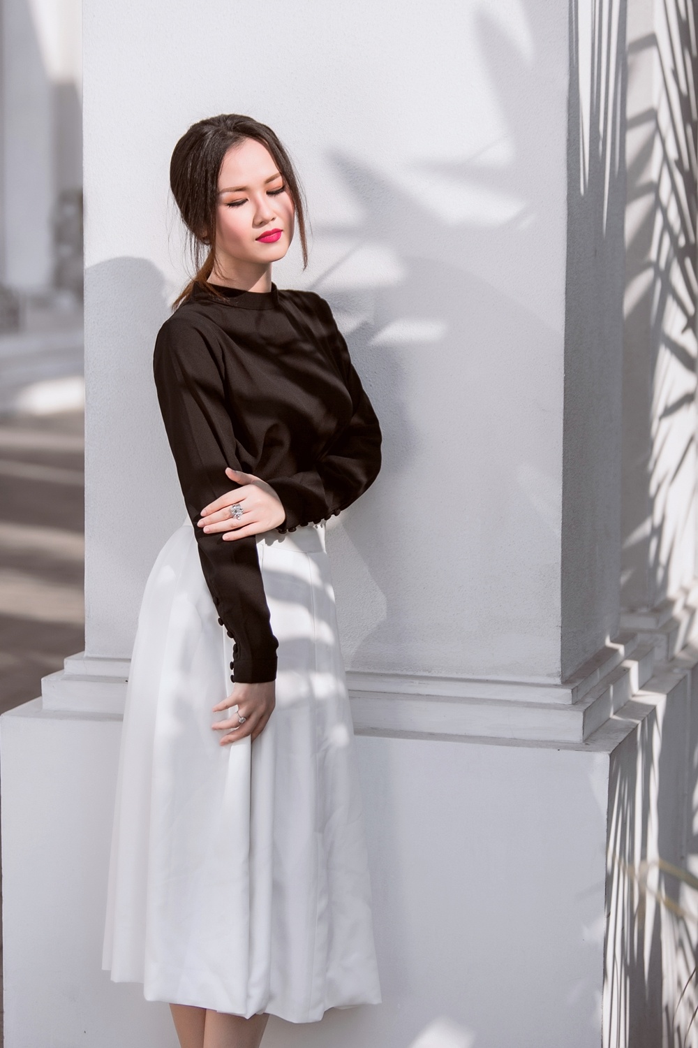 Street style cua Vo Ha Tram anh 9