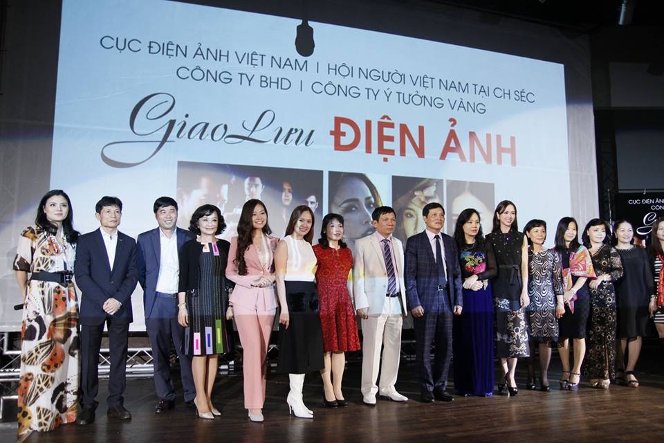 Khanh Hien du Cannes anh 8