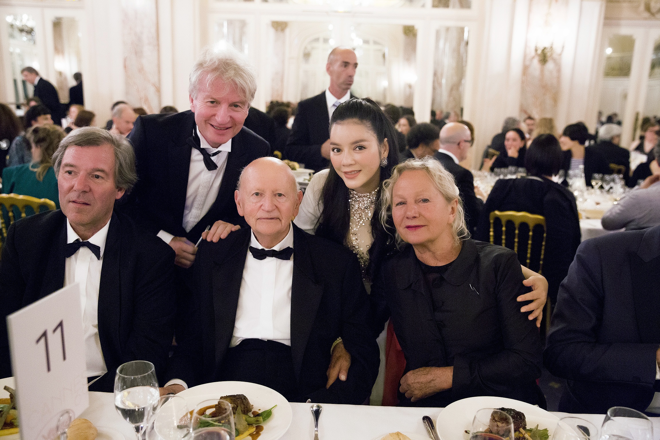 Ly Nha Ky du tiec o Cannes anh 6