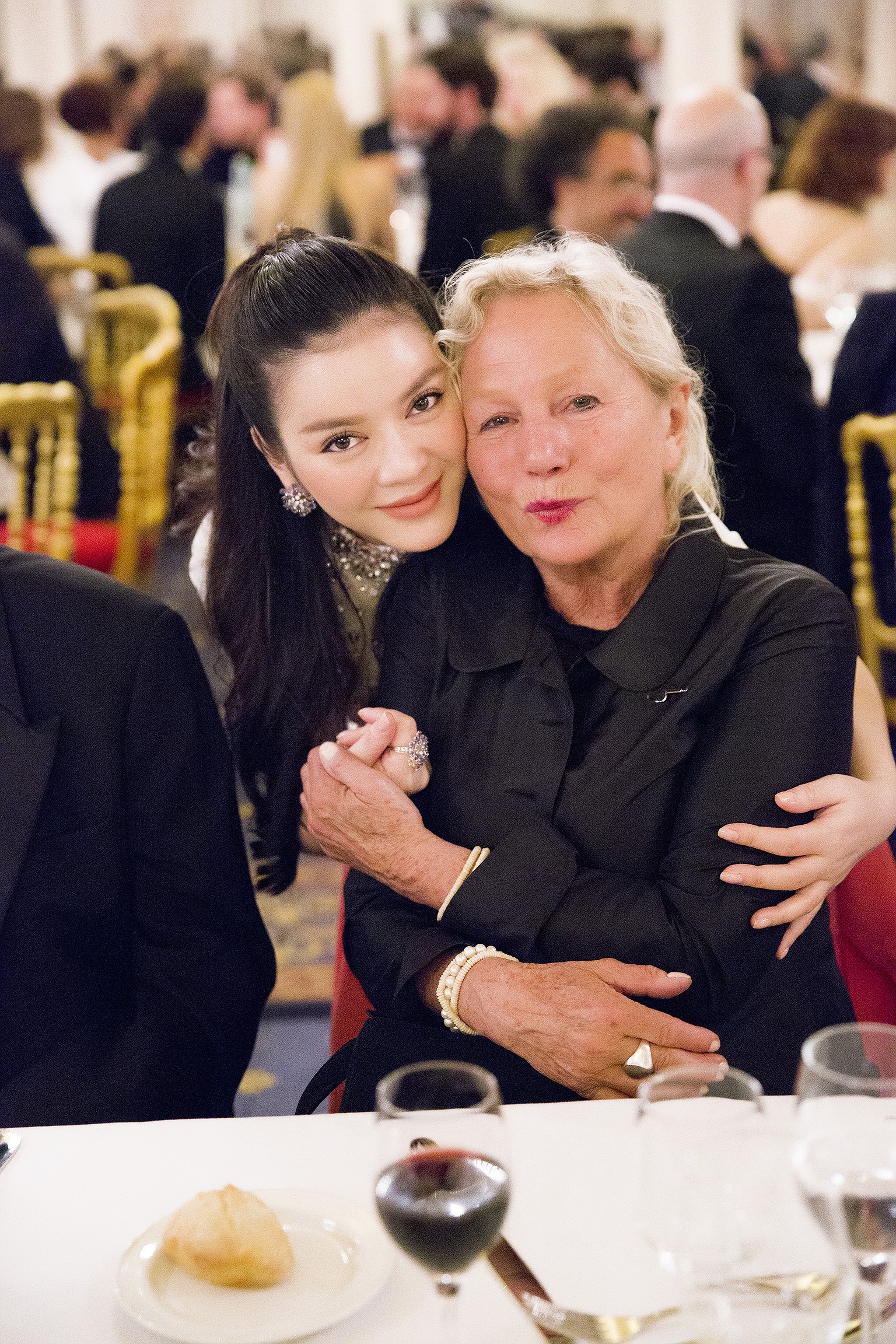 Ly Nha Ky du tiec o Cannes anh 5