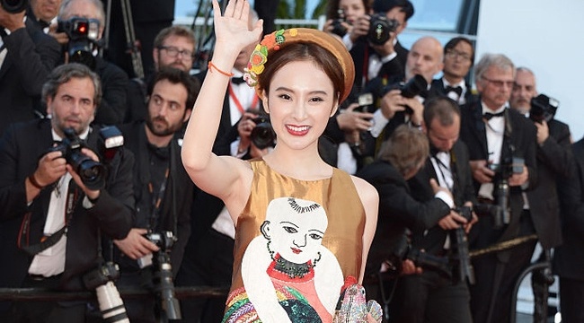 Angela Phuong Trinh, Ly Nha Ky mac dep nhat tuan qua hinh anh