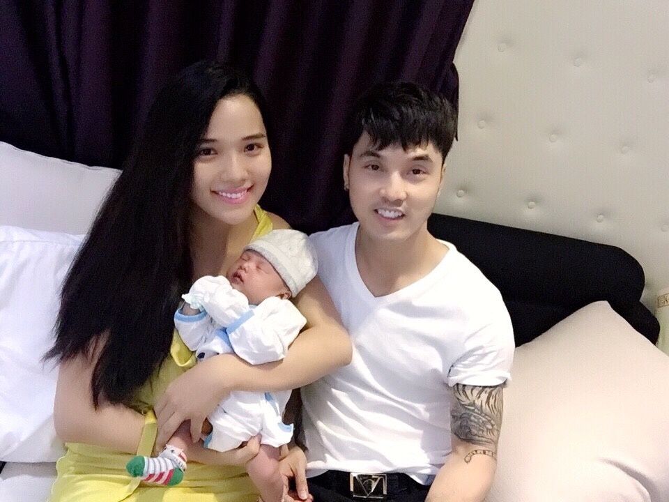 Con trai Ung Hoang Phuc anh 1