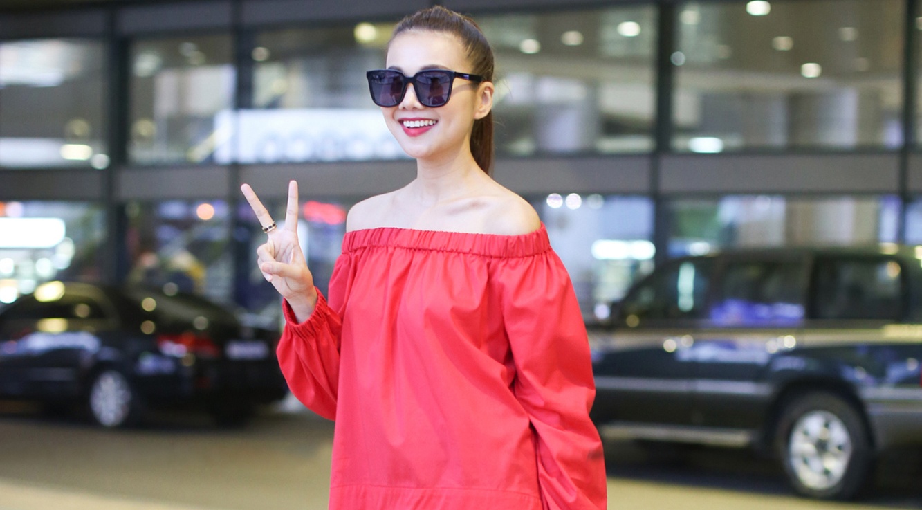 Thanh Hang sanh dieu o san bay hinh anh