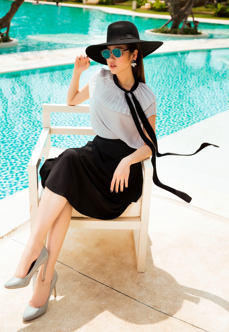 Huyen My,  Tu Anh dien vay ren ngot ngao anh 5