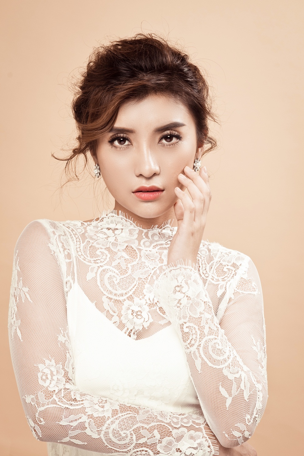 Tieu Chau Nhu Quynh ra mat bai hat moi anh 1