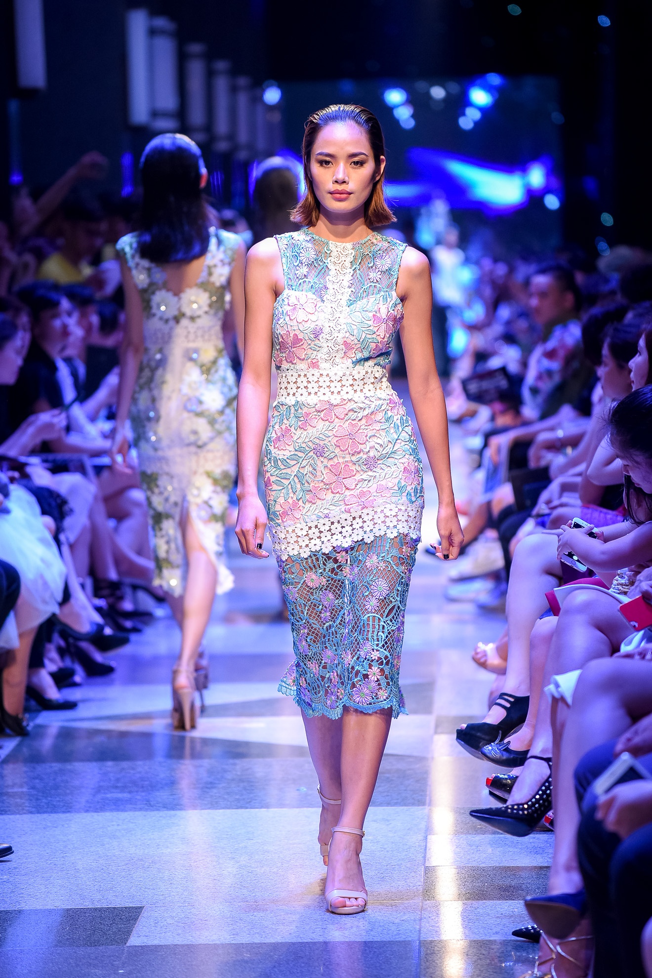 Thanh Hang dien show Adrian Anh Tuan anh 9