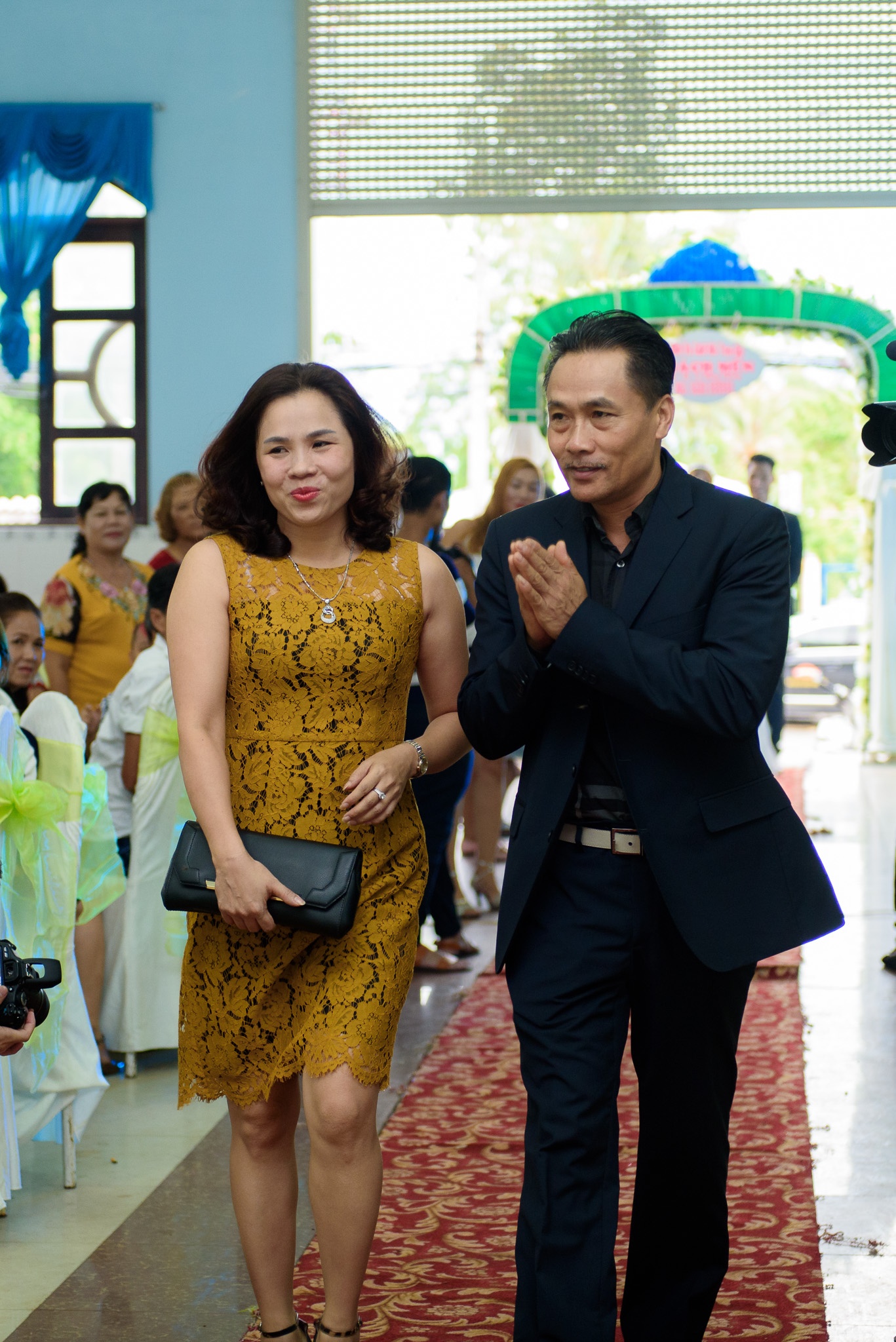 Ky Han hanh phuc ben Mac Hong Quan anh 7